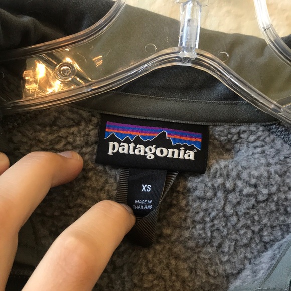 PATAGONIA half zip size XS - Picture 3 of 5
